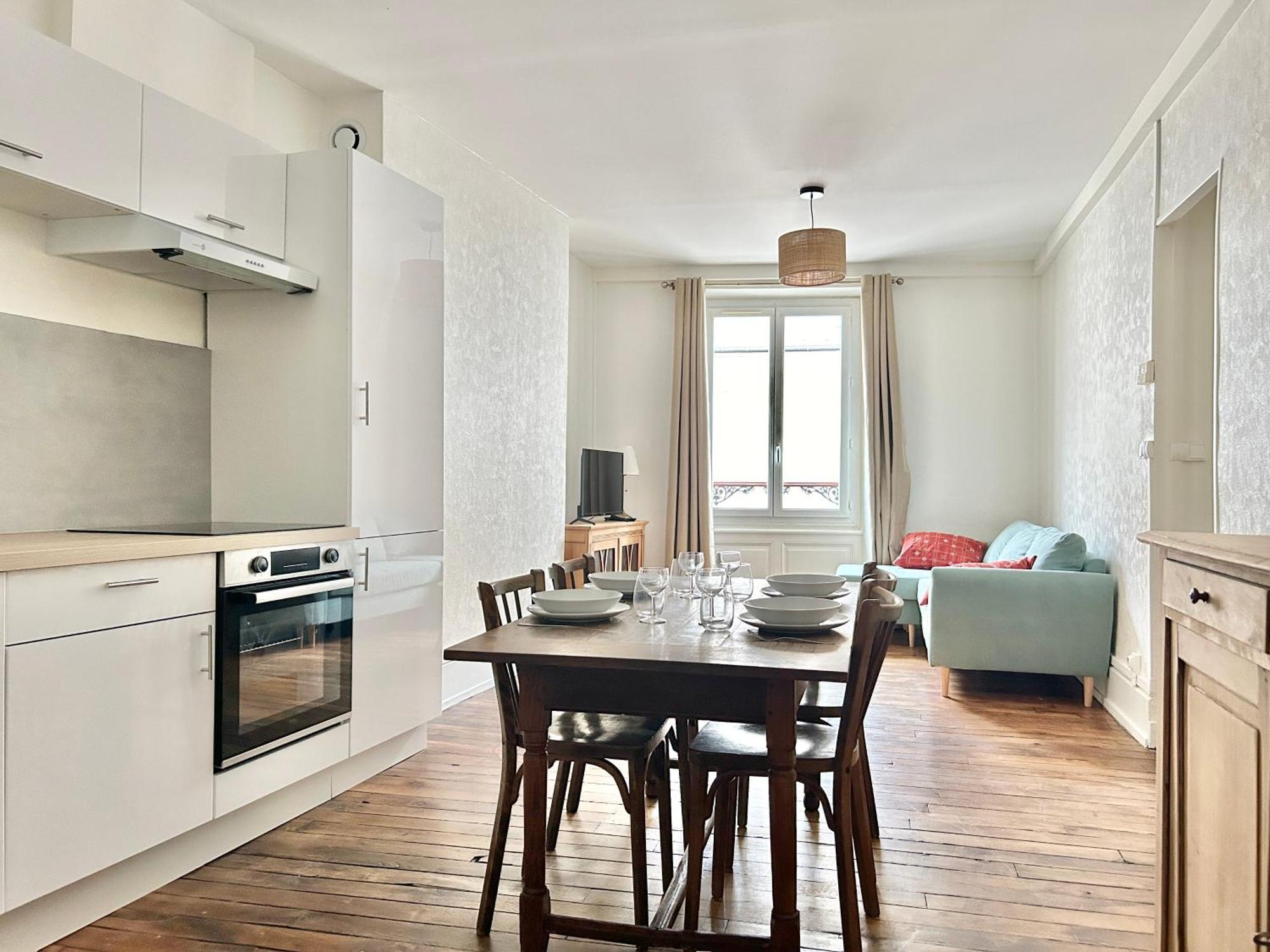Appartement Pinede - 2 Chambres - Centre Ville Orléans Exteriér fotografie